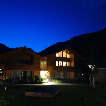 Edelweiss Alpinlodge 木屋